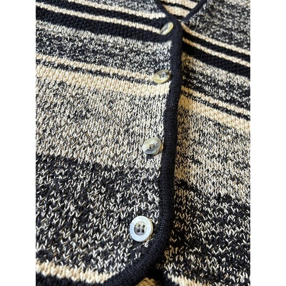 Jamie Scott Women's Sweater Vest Size Medium  Knit Buttons Winter Modern City - Picture 7 of 9